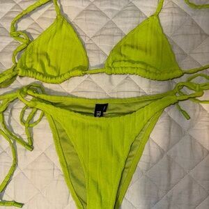 TRIANGLE Neon Lime Ribbed String Bikini